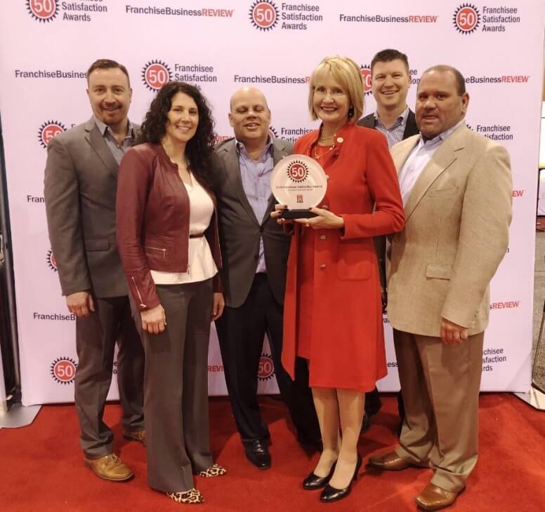 FASTSIGNS receives the Best-in-Category Award by Franchisee Business Review